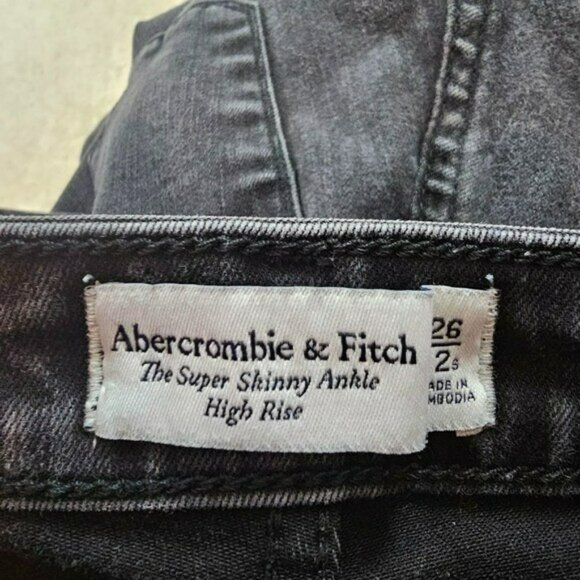 Abercrombie and Fitch Super Skinny Ankle High Rise Button Down Jeans in 26 - Picture 8 of 11